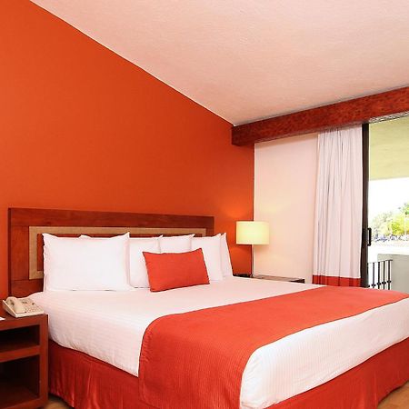 Fiesta Inn Villahermosa Cencali Eksteriør billede