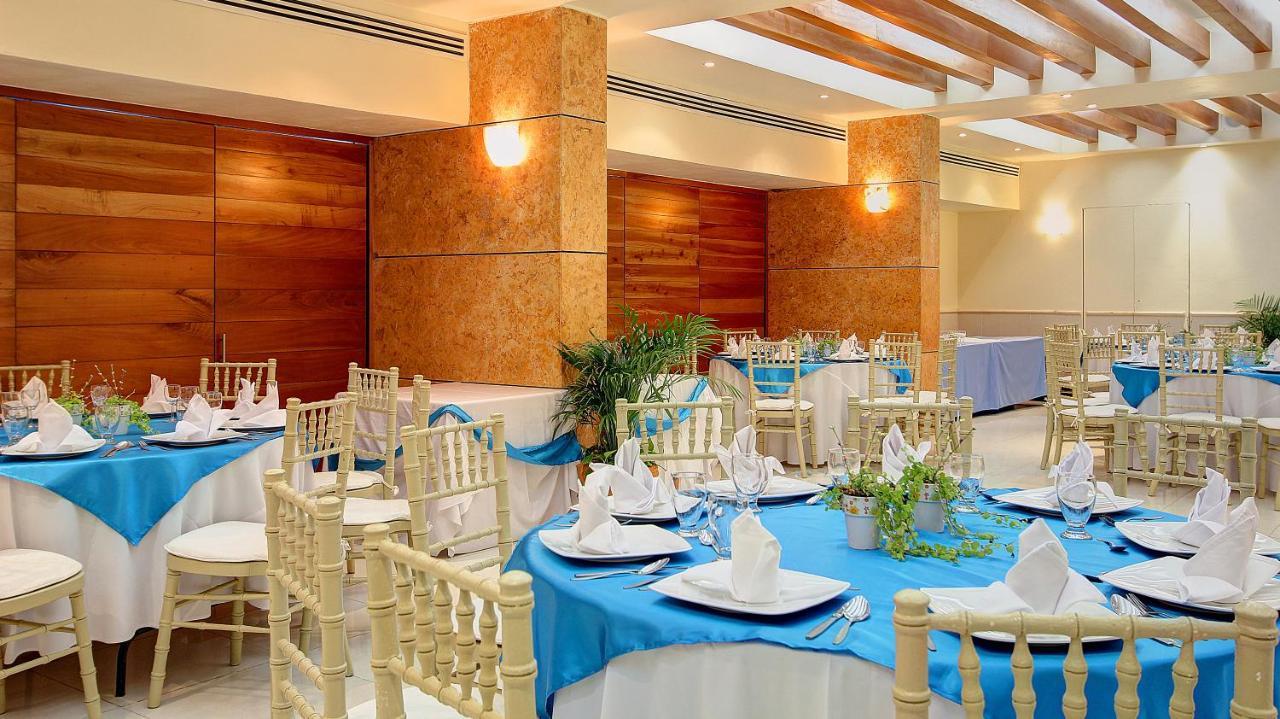 Fiesta Inn Villahermosa Cencali Eksteriør billede