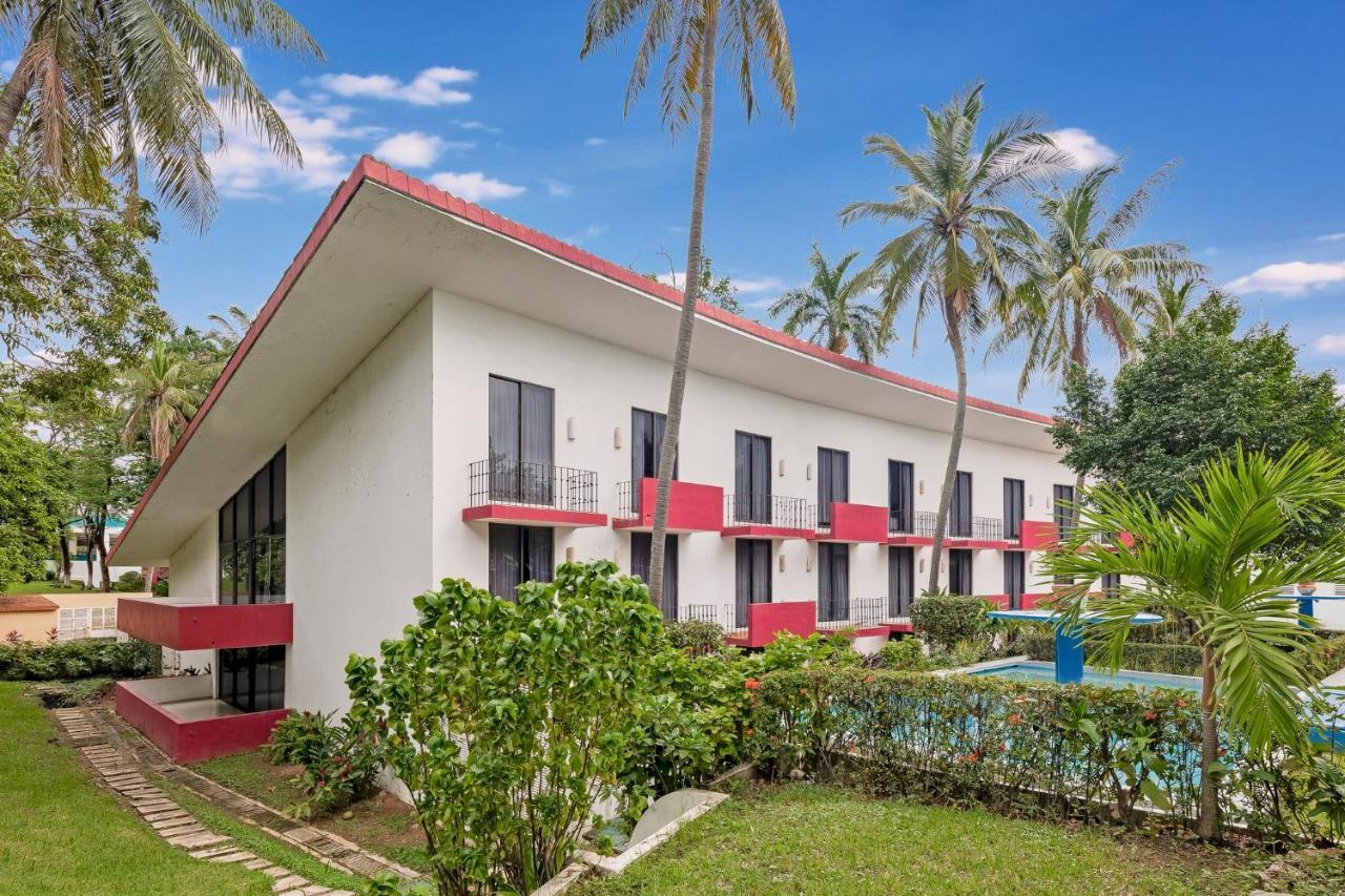 Fiesta Inn Villahermosa Cencali Eksteriør billede