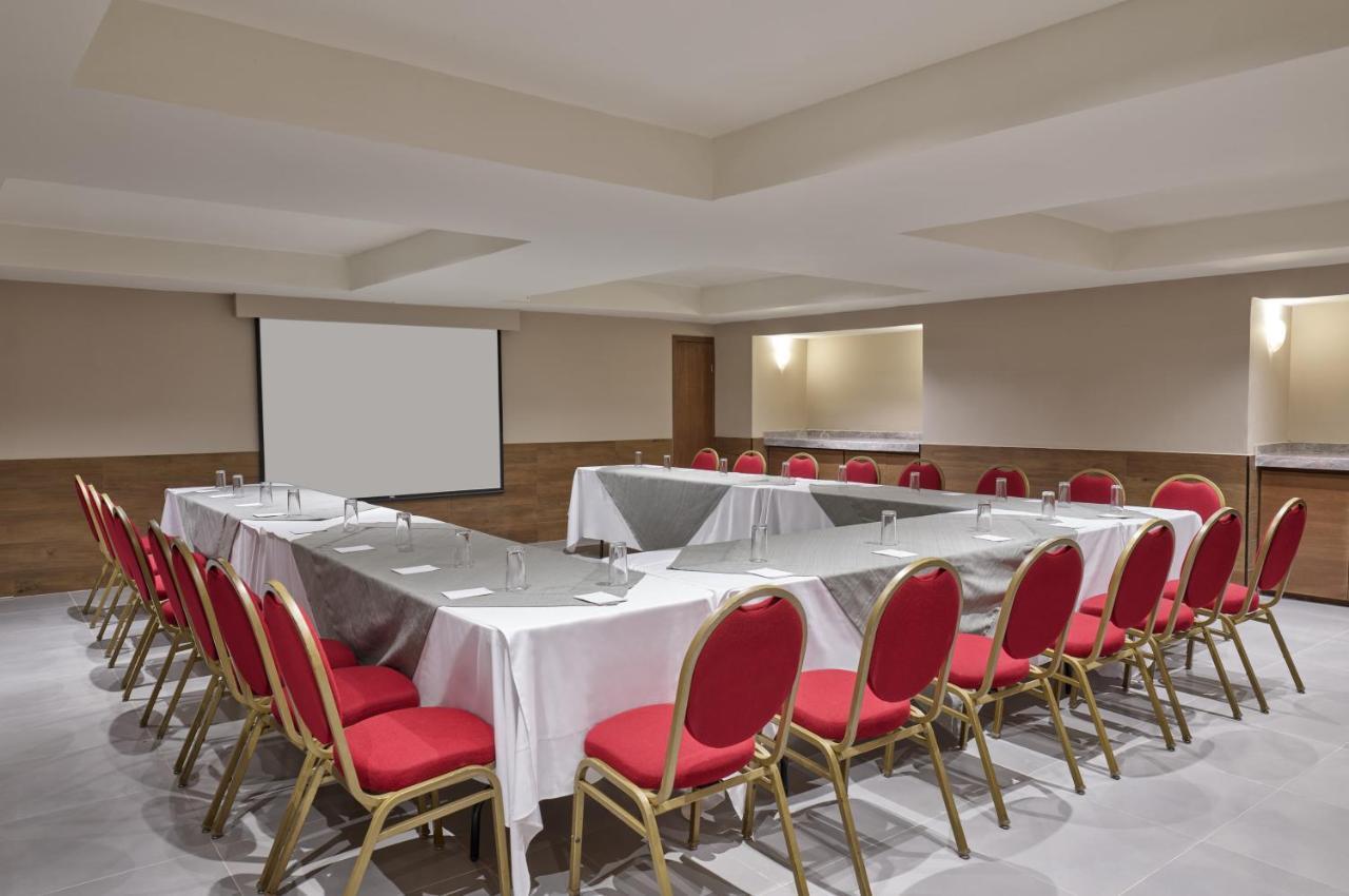 Fiesta Inn Villahermosa Cencali Eksteriør billede